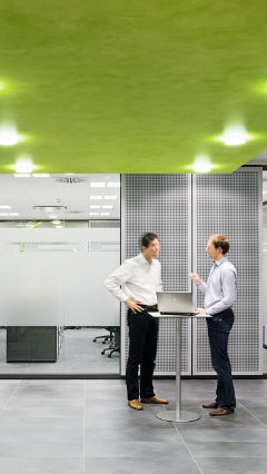使用飛利浦辦公室照明的德國 Audi 辦公大樓會議室