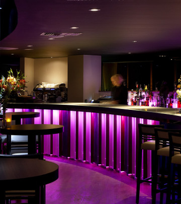 Rafayel 飯店酒吧，採用飛利浦節能旅館照明