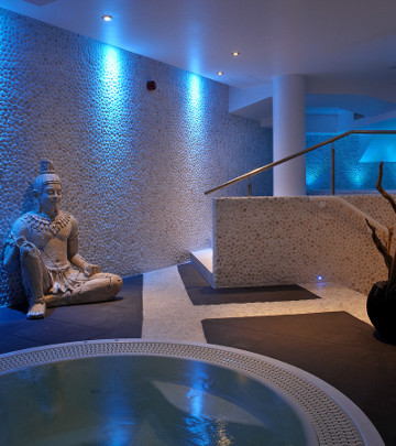 飛利浦美輪美奐的節能照明為 Rafayel 飯店游泳池畔帶來紓緩身心的效果