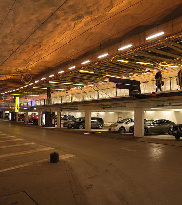 飛利浦照明所安裝的全新照明，為 P-Hämppi 停車場營造出獨特的氛圍