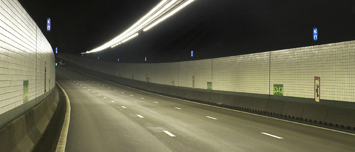 採用飛利浦照明設備的隧道