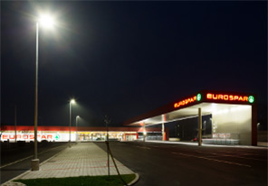 奧地利維也納的 Eurospar 室外停車場使用飛利浦 LED 照明