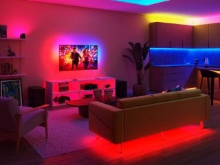 一個房間範例，其中使用了飛利浦智慧照明產品來營造合適的氛圍。